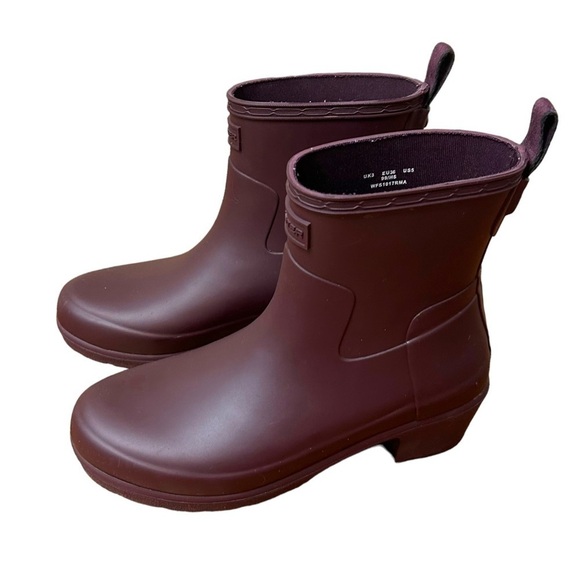 Hunter Women's Refined Low Heel Ankle Boot - Picture 4 of 11